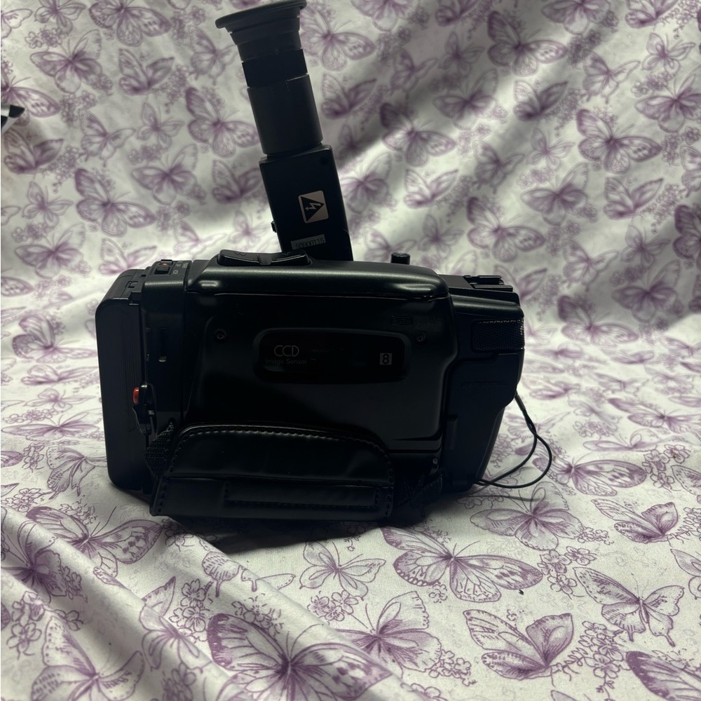 Vintage RCA Autofocus Video Camera - Picture 5 of 7